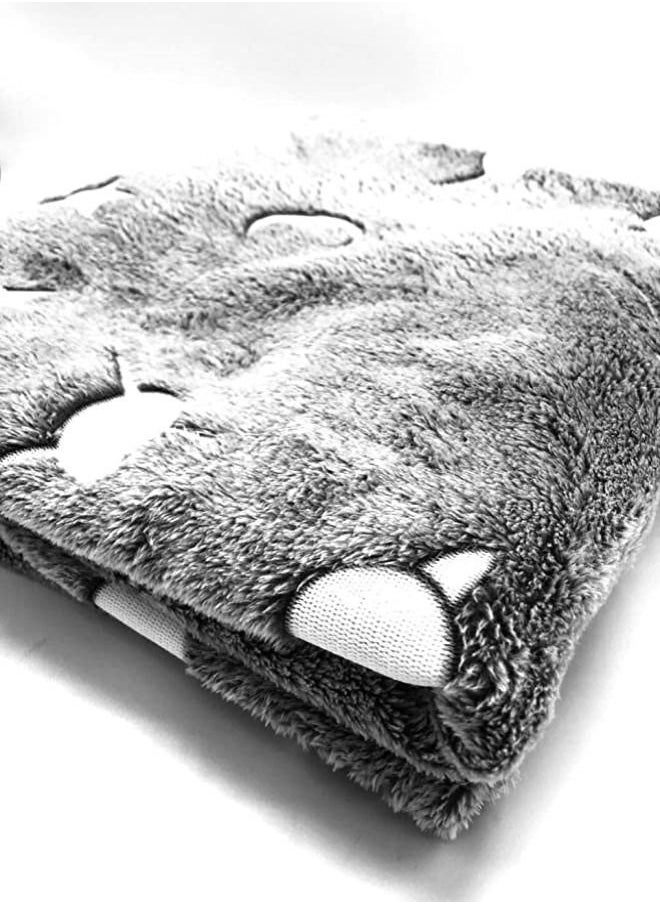 J&J - Magic Glow in The Dark Blanket Throw - Image 1