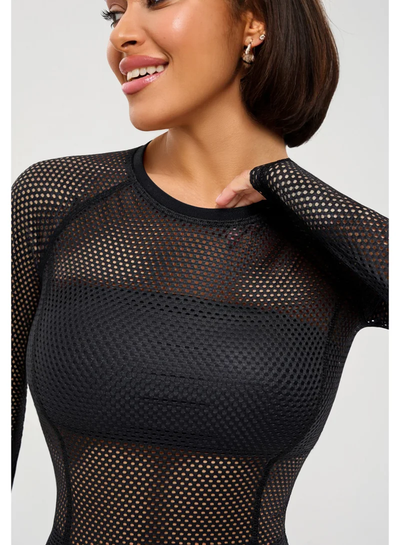 Bona Fide Rashguard Round Fresh Black Bona Fide Workout Tops for Women - Short/Long Sleeve Compression Shirt - Breathable Tight Crop Top for Gym, Running, Yoga for Women | Best Price UAE