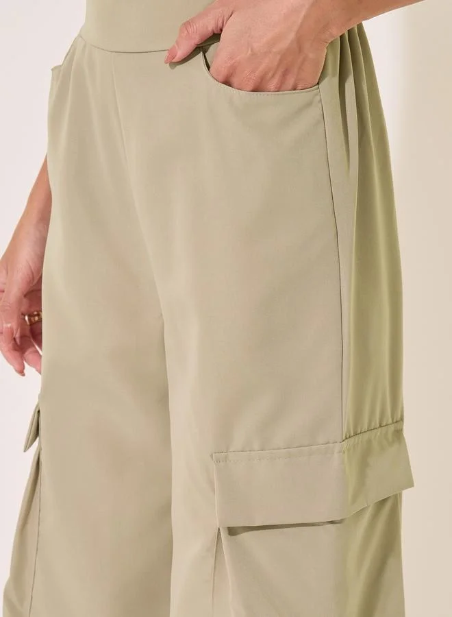 تايك تو Solid Mid-Rise Wide Leg Cargo Pants