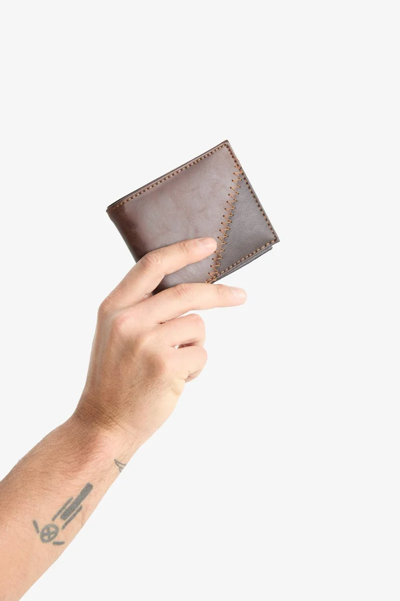 ديفاكتو Man Faux Leather Wallets