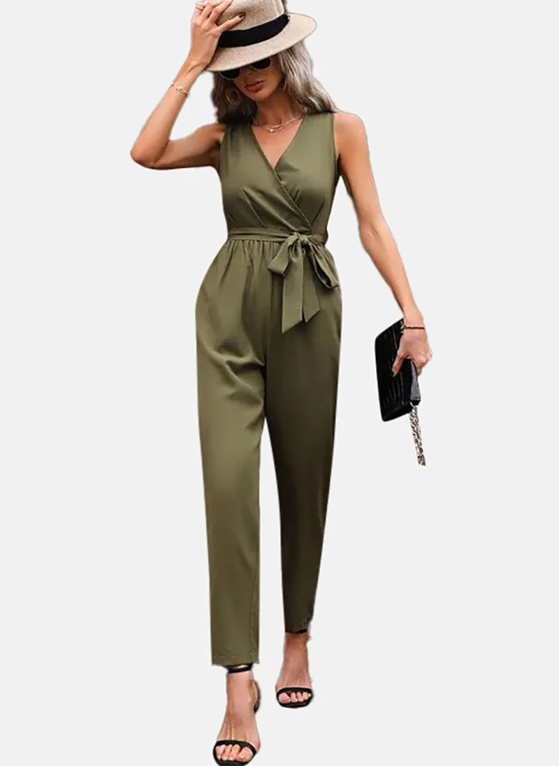 يونيكي Green Solid Slim Fit Plunge Neck Jumpsuit