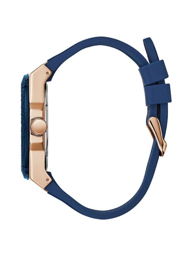 GUESS Men's Smooth Silicone Strap Watch W1049G2 - Image 2