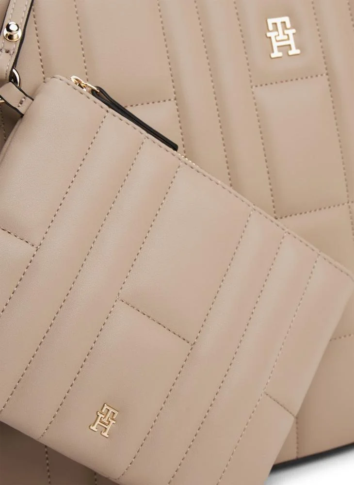 TOMMY HILFIGER Logo Detailed Zip Through Tote