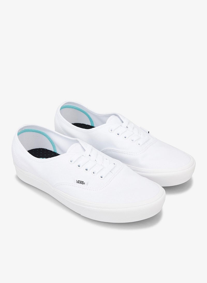 VANS Half Big Checker ComfyCush Authentic Unisex Shoe - Image 2