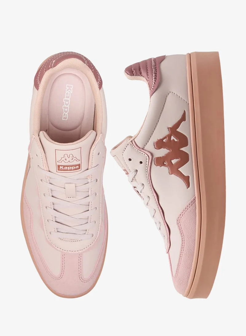 كابا أحذية رياضية نسائية بشعار بارز وإغلاق برباط