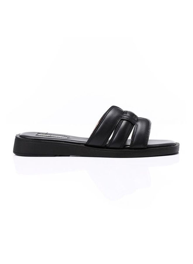 Simple &Amp; Plain Leather Slip On Flat Slippers - pzsku/Z64AC8CD475F17A657E99Z/45/_/1721817103/ea0f495b-1bd1-4c67-b6c7-f3cdbcdf1dbd