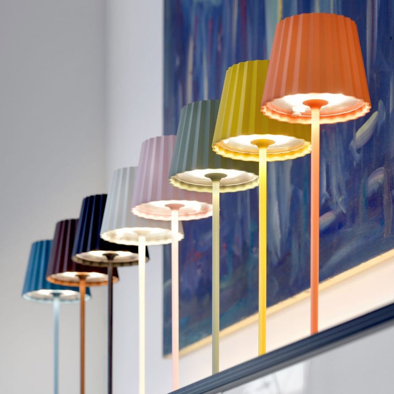 Sompex Troll 2.0 LED Table Lamp | IP54 (splash and dust proof) | 2 warm white light colours | Stepless touch dimmer | Wireless Indoor & Outdoor | Aluminium | Brightness memory | H 38 cm - Rust - Image 5