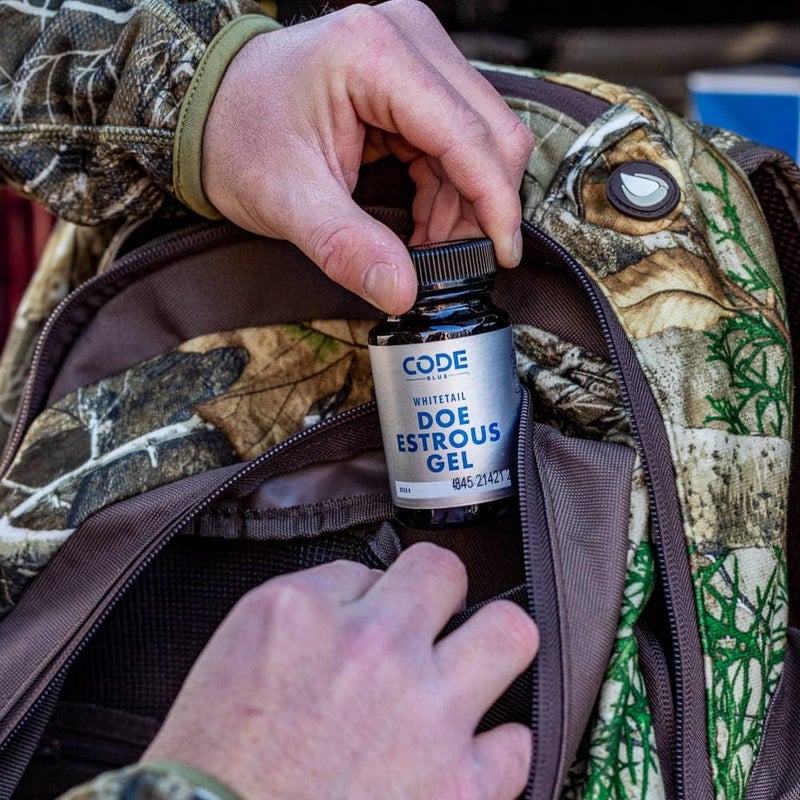 Code Blue Whitetail Doe Estrous Gel 2-Ounce - Image 3