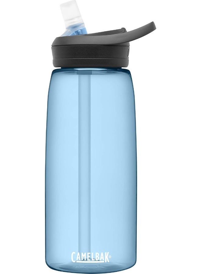 كاميلباك زجاجة ماء CamelBak eddy+ 32 أونصة من Tritan Renew مع غطاء قش، أزرق حقيقي – صديقة للبيئة ومقاومة للتسرب والانسكاب - Image 1