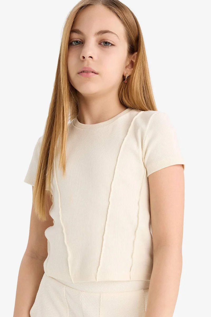 ديفاكتو Girl Slim Fit Crew Neck Basic Rib T-Shirt
