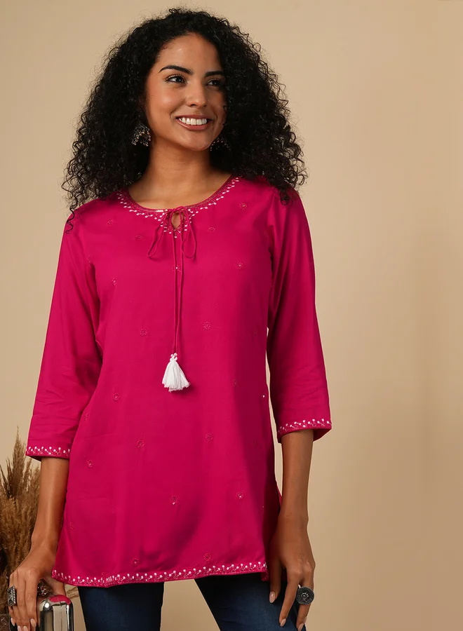 globus Globus Pink Embellished Tie -Up Workwear Tunic