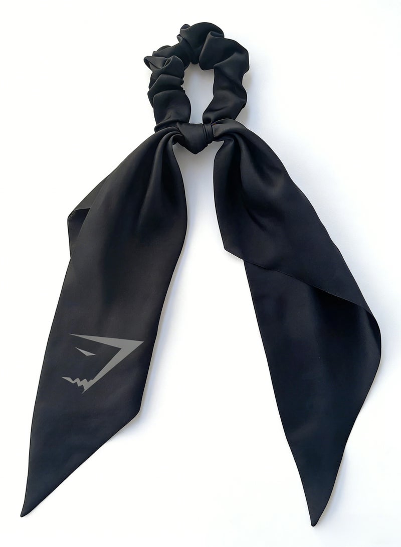 جيمشارك gymshark Women's Satin Scarf Strap Tight Hairband - Image 1