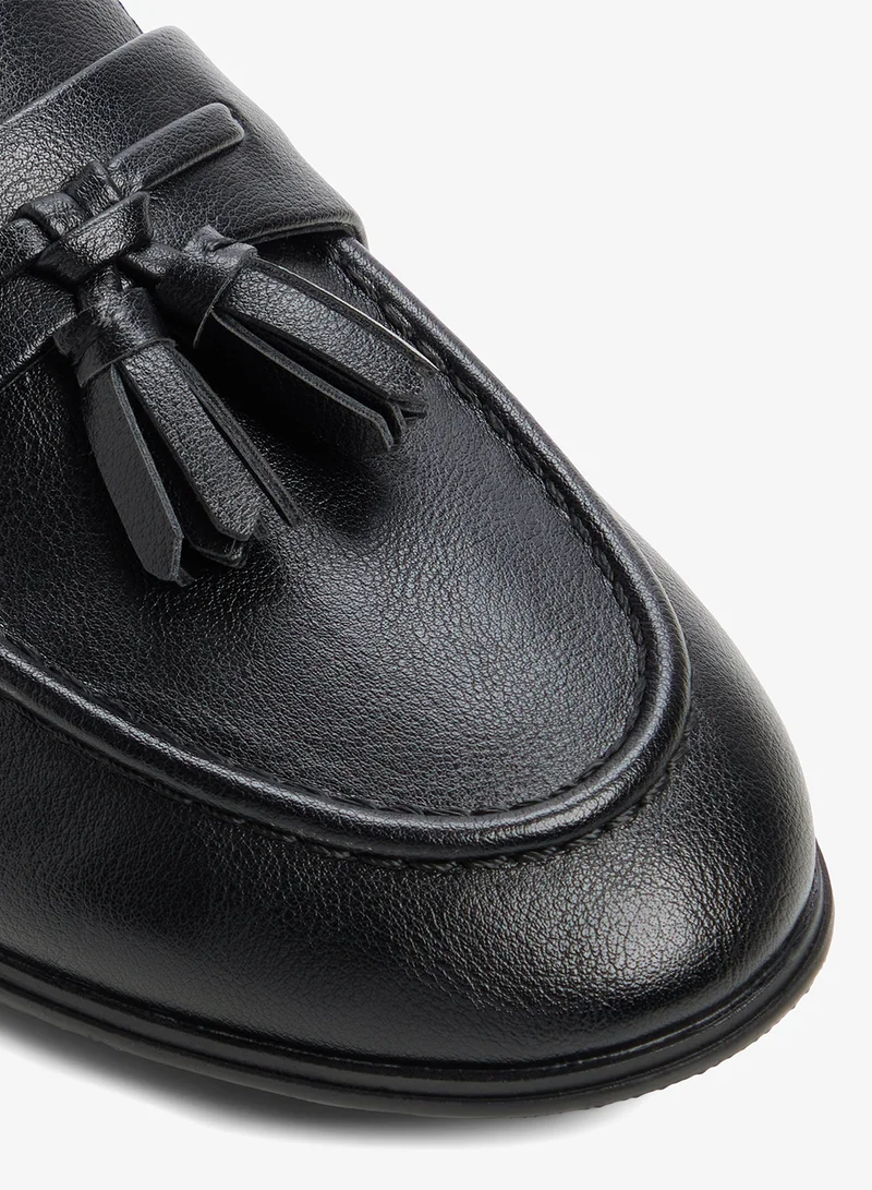Call it Spring BLACK Tibbie Loafers for Women | Best Price UAE