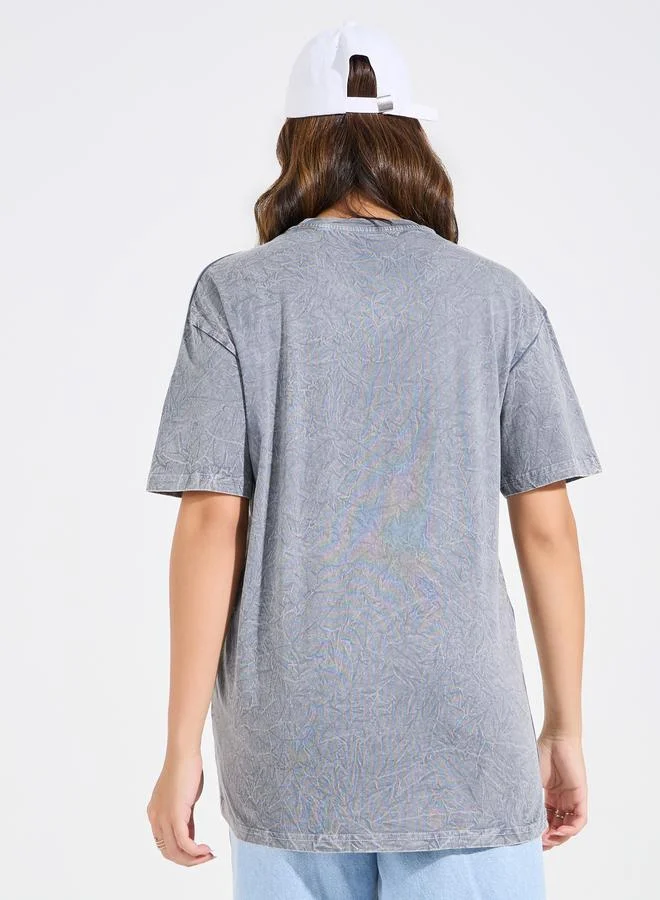 Styli Oversized Acid Wash Butterfly Graphic Print T-Shirt