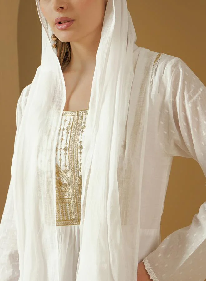 ستايلي Embroidered Square Neck A-Line Jalabyia