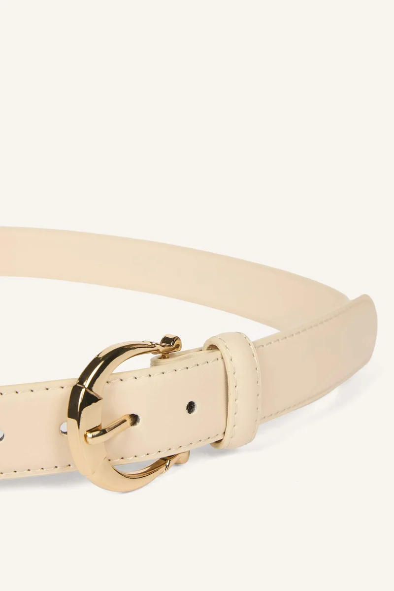 Defacto  Woman Rectangle Clasp Faux Leather Jean Belt for Women | Best Price UAE