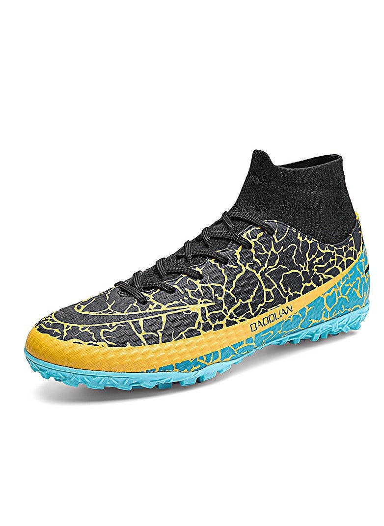KUYING - New Comfortable Football Shoes for Men And Women - Image 1