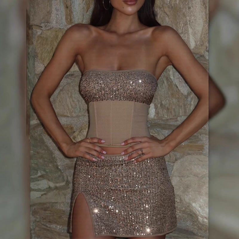 بدلة نسائية عصرية قميص بدون أكمام وتنورة عالية الشق - Image 2