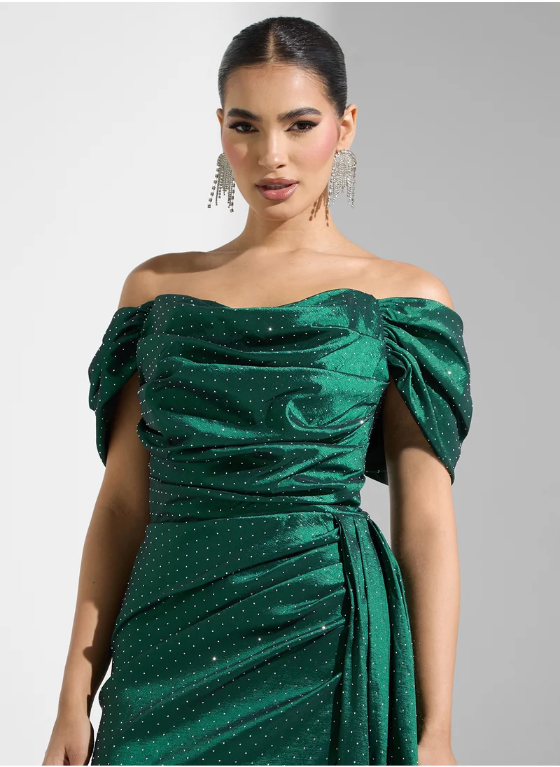 Namshi x Emerald Off-Shoulder Dress