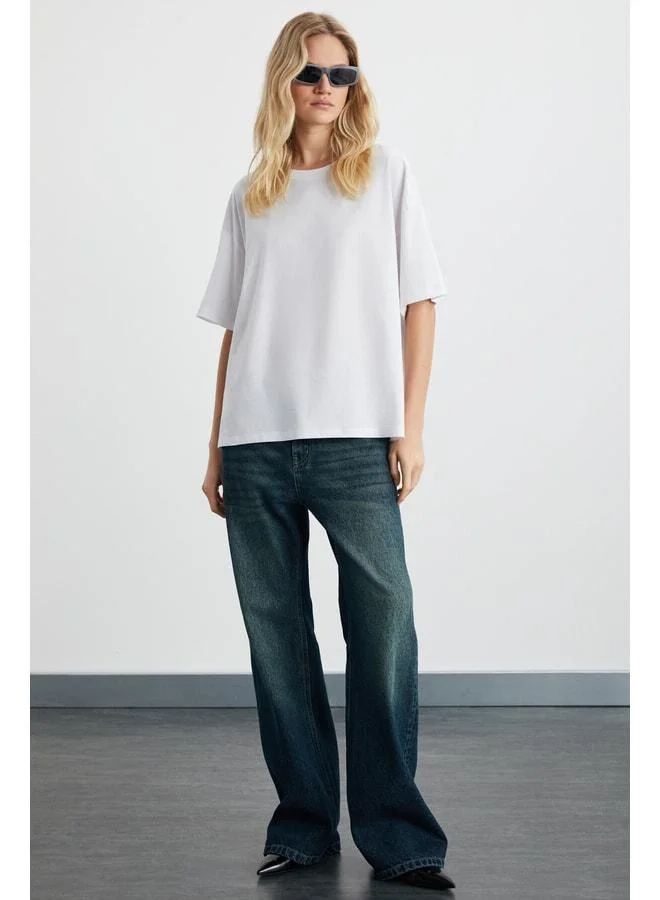 Grimelange Lagertha Women's 100% Organic Cotton Thick-Texture Oversized Fit Round-Collared White T-shirt.