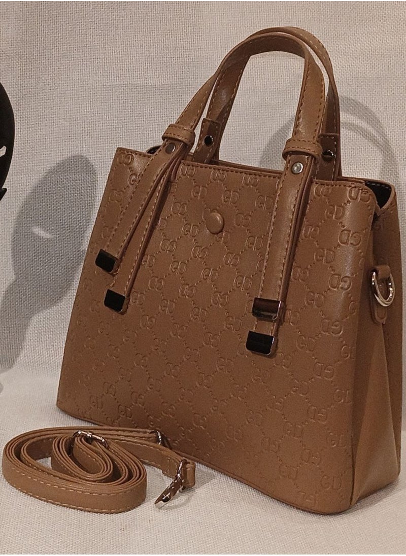 PACIFIC Women's bag of the best materials with adjustable handle and medium size 