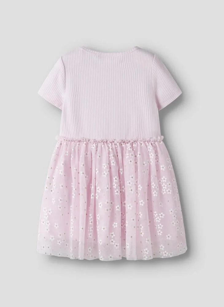 نيم ات فستان قصير مطبوع بالزهور للأطفال