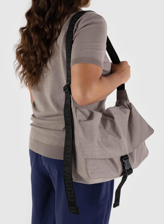 BAGGU Nylon Messenger Bag, Dove - Image 2