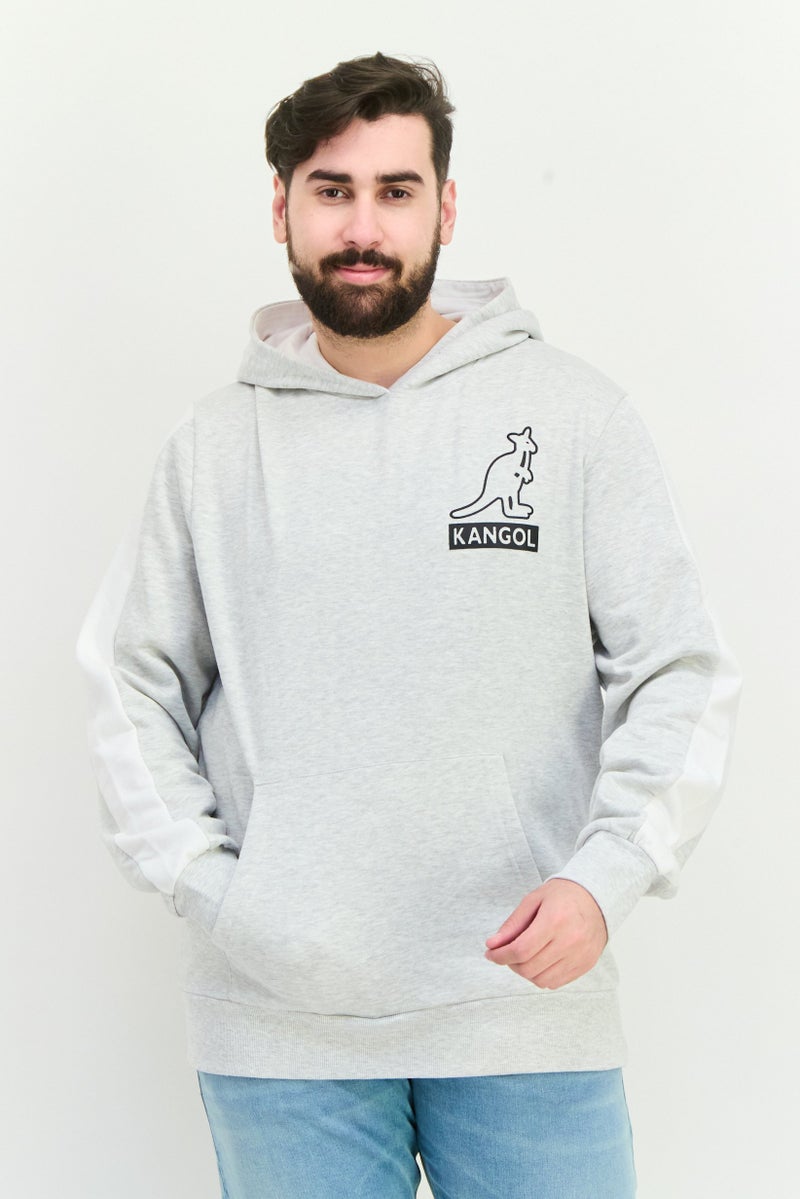 KANGOL سويت شيرت بقلنسوة بأكمام طويلة للرجال بشعار العلامة التجارية، رمادي/أسود - Image 1