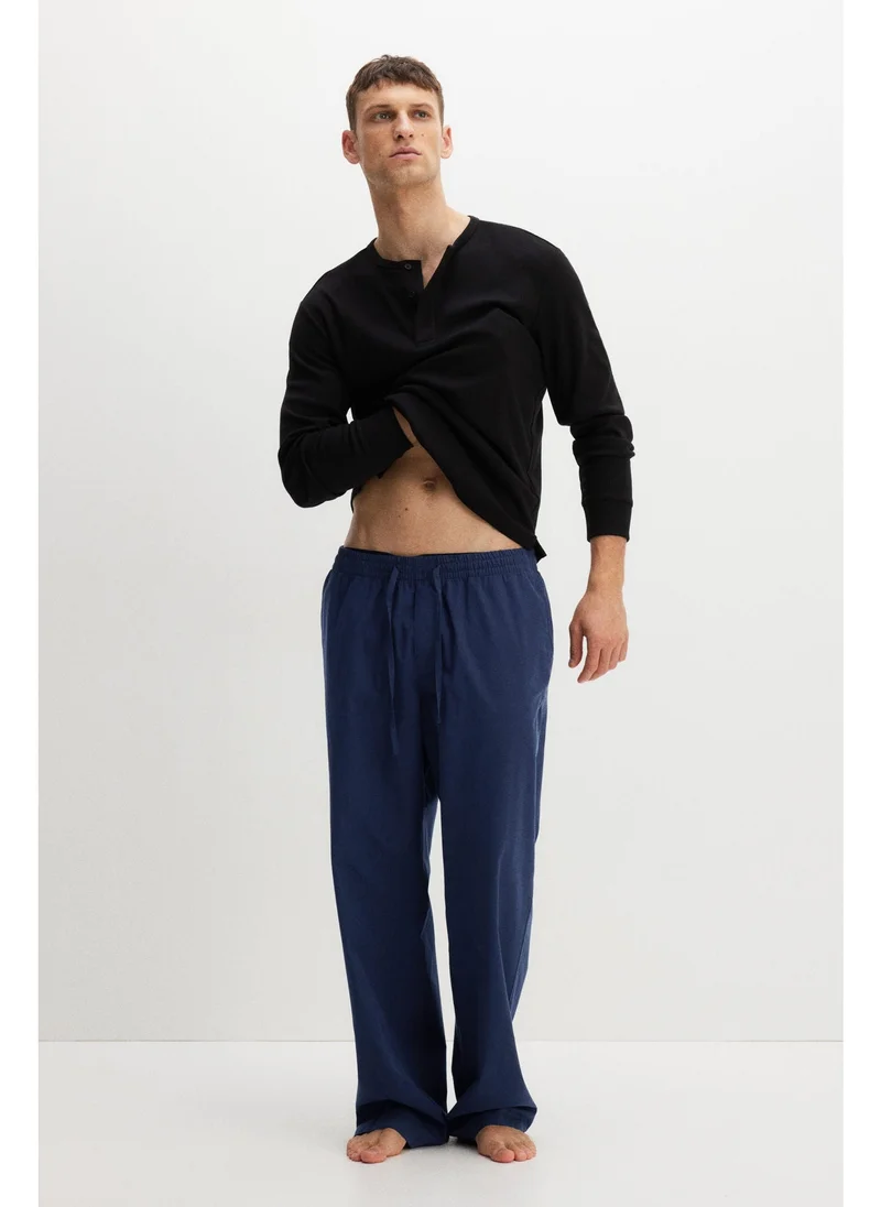 اتش اند ام Relaxed Fit Poplin trousers