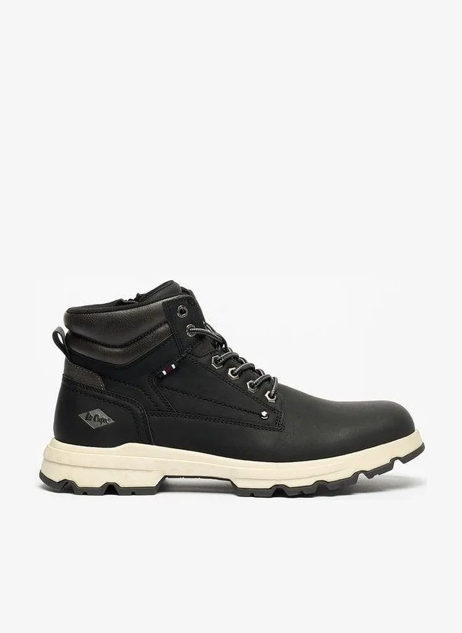 Men's Lace-Up Chukka Boots