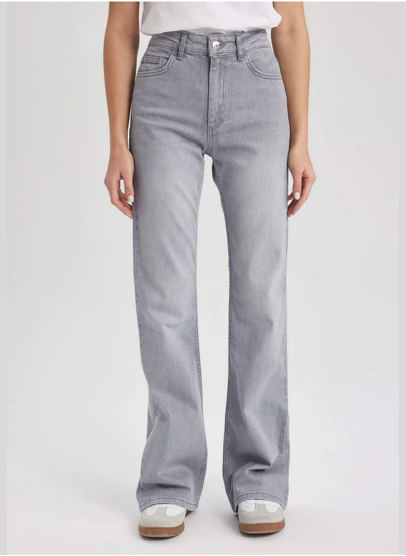 ديفاكتو Woman Denim Trousers Flare Fit