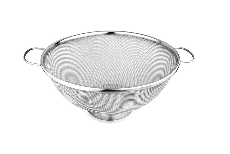 SEGOVIA Food Grade Stainless Steel Multipurpose Puran Jali Chalni Mesh Strainer | Colander Strainer for Washing Rice Pasta Small Grains Vegetables Fruits- Capacity 3000ml 1Pc (26CM), Silver - Image 1