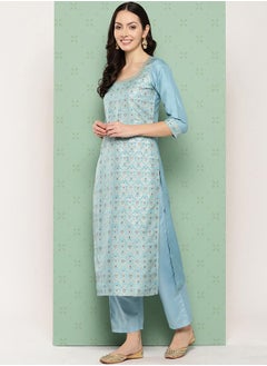 Libas Printed Straight Kurta and Solid Trouser with Dupatta Set by Styli  - Image 2