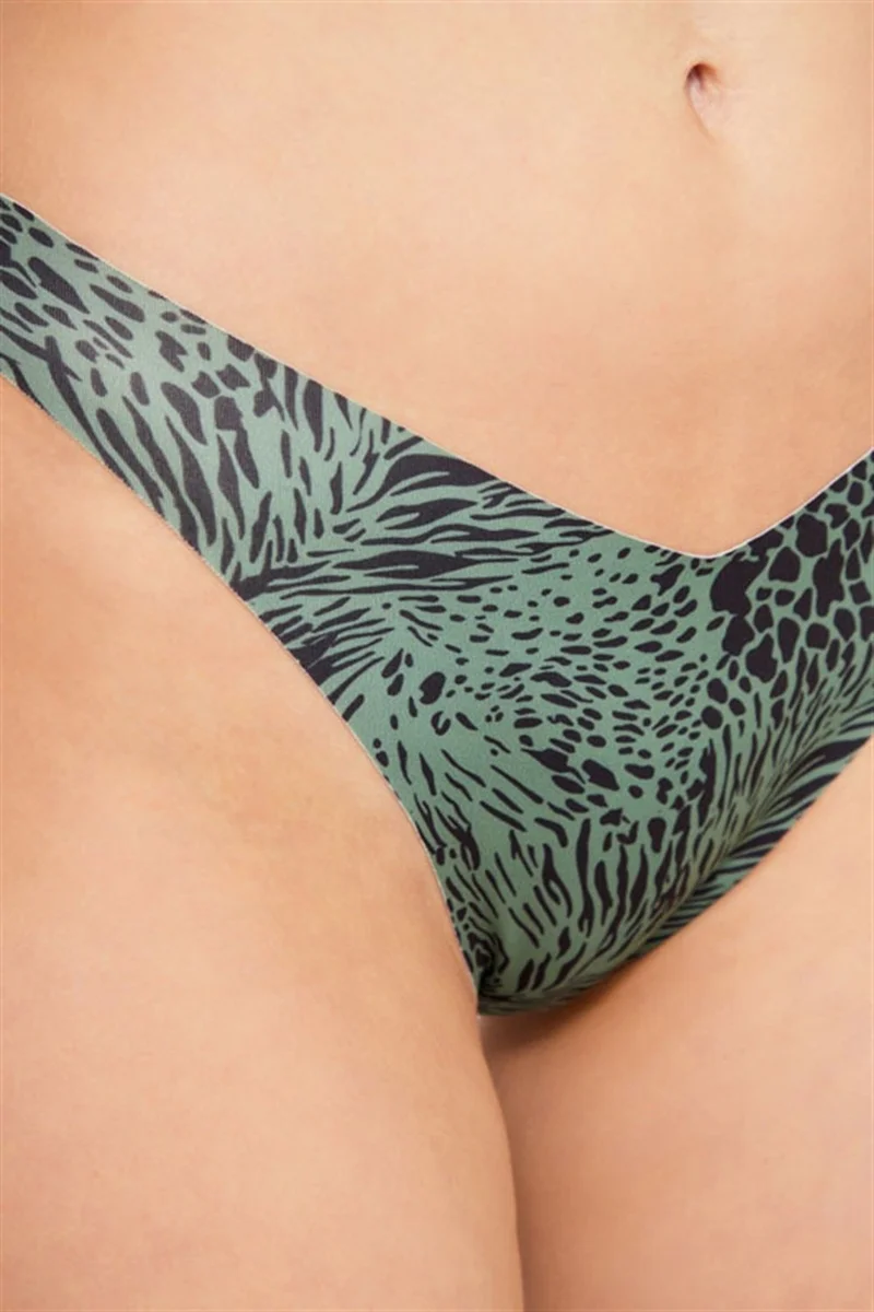 كوتن هيل Basic Non-Marking Laser Cut Patterned Brazilian Panties 6 Pack