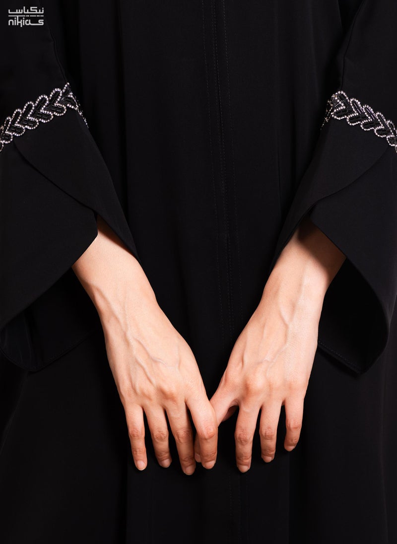 نيكياس عباية نيكاس نيدا بأزرار ودانتيل مرصع - Image 3