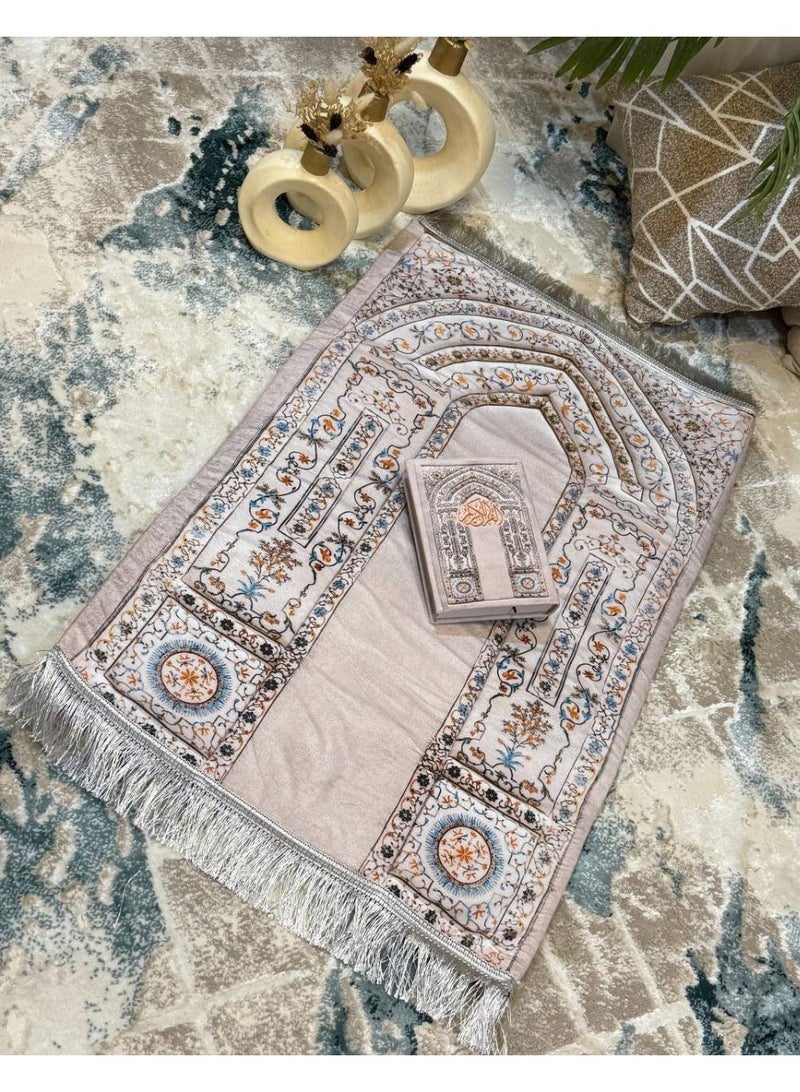 Prayer mat and Quran set – heavyweight, padded material with carrying bag - Image 1