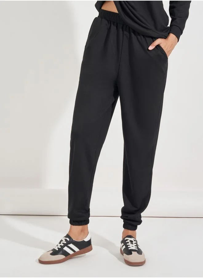 Styli Regular Fit Sweatshirt & Cuffed Joggers Co-Ords