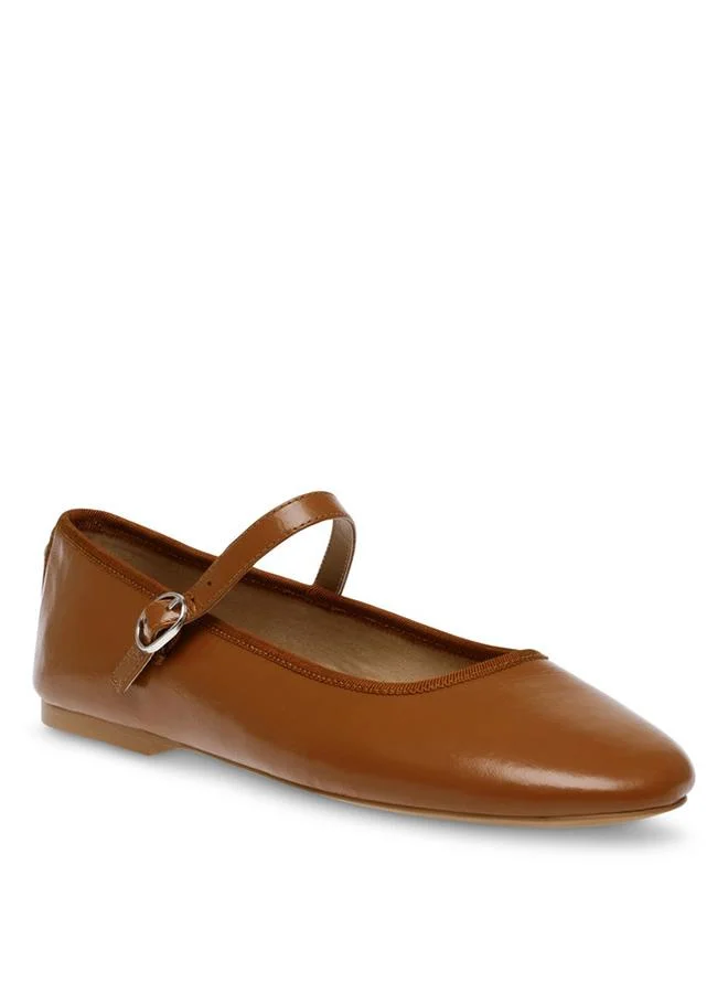Steve Madden Vinetta Brown Women's Mary Jane Flats