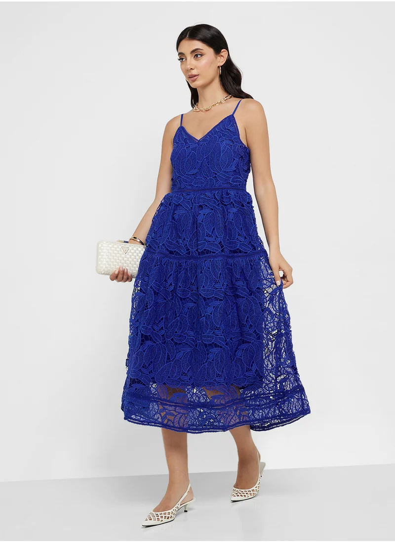 ياس Lace Detail Strappy Maxi Dress