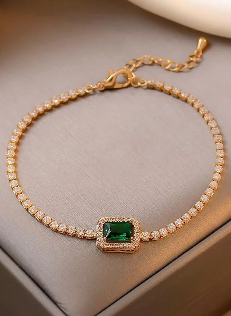 إيكوال اسوارة نسائية أنيقة وفاخرة باللون الذهبي مرصعة بالزركون - Image 4