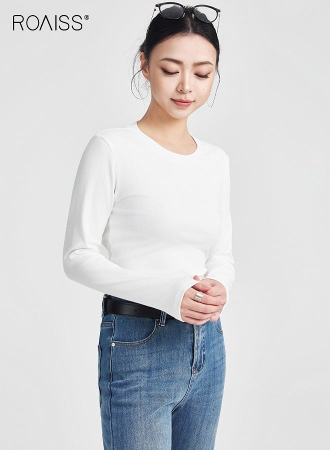 رويس تيشيرت نسائي بأكمام طويلة وقصة ضيقة وياقة دائرية، بخصر محدد قليلاً وأكتاف مستقيمة، مصنوع من مزيج قطني ناعم يسمح بمرور الهواء، مناسب للارتداء اليومي والعمل والمواعيد، لون أبيض - Image 5