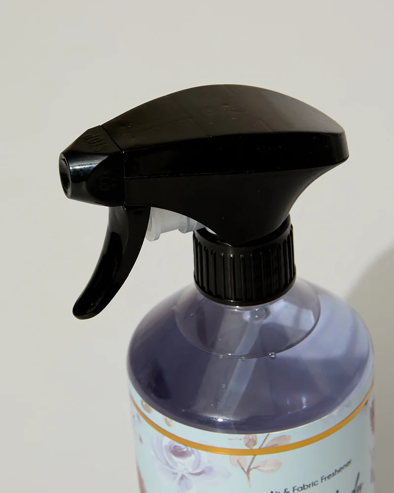 REDTAG Sweet Woody Room Linen Spray (500Ml)