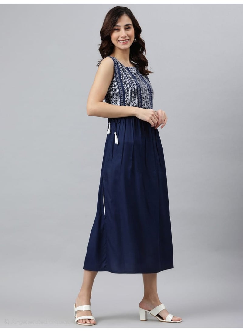 IndHeritage Premium cotton office / casual dress - Dark blue dress for women with white prints on chest area - Image 3
