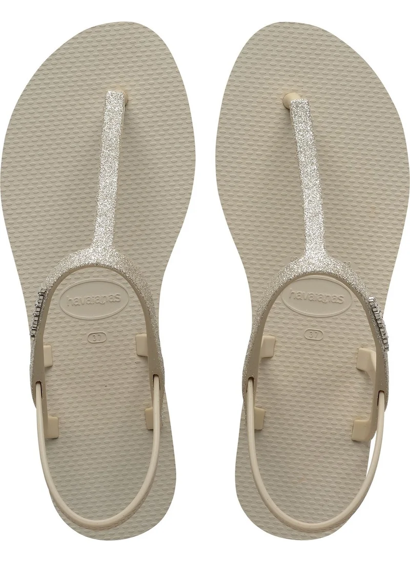 هافاياناس Cream Women's Beach Slippers Hav. You Paraty