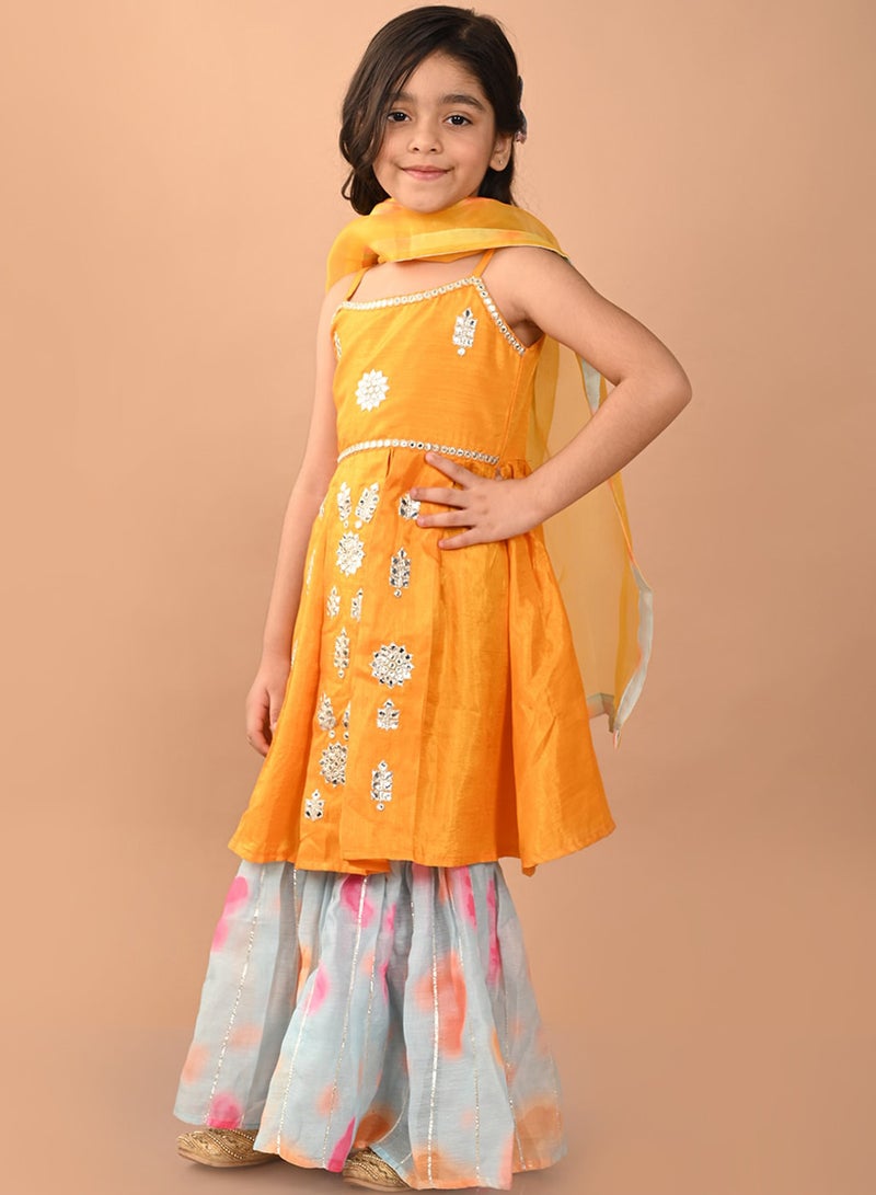 LILPICKS Girls Ethnic Motifs Embroidered Thread Work A-Line Kurta & Sharara With Dupatta - Image 3