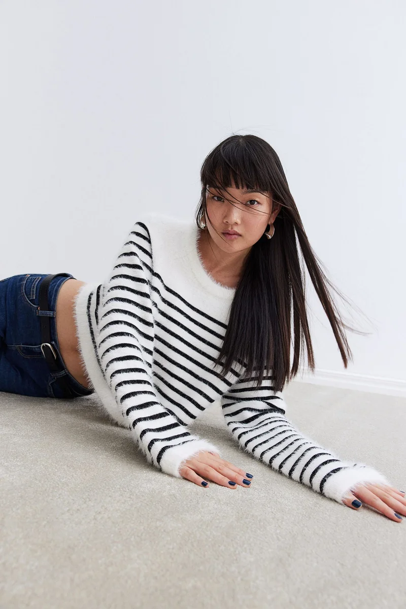 اتش اند ام كنزة محبوكة ناعمة