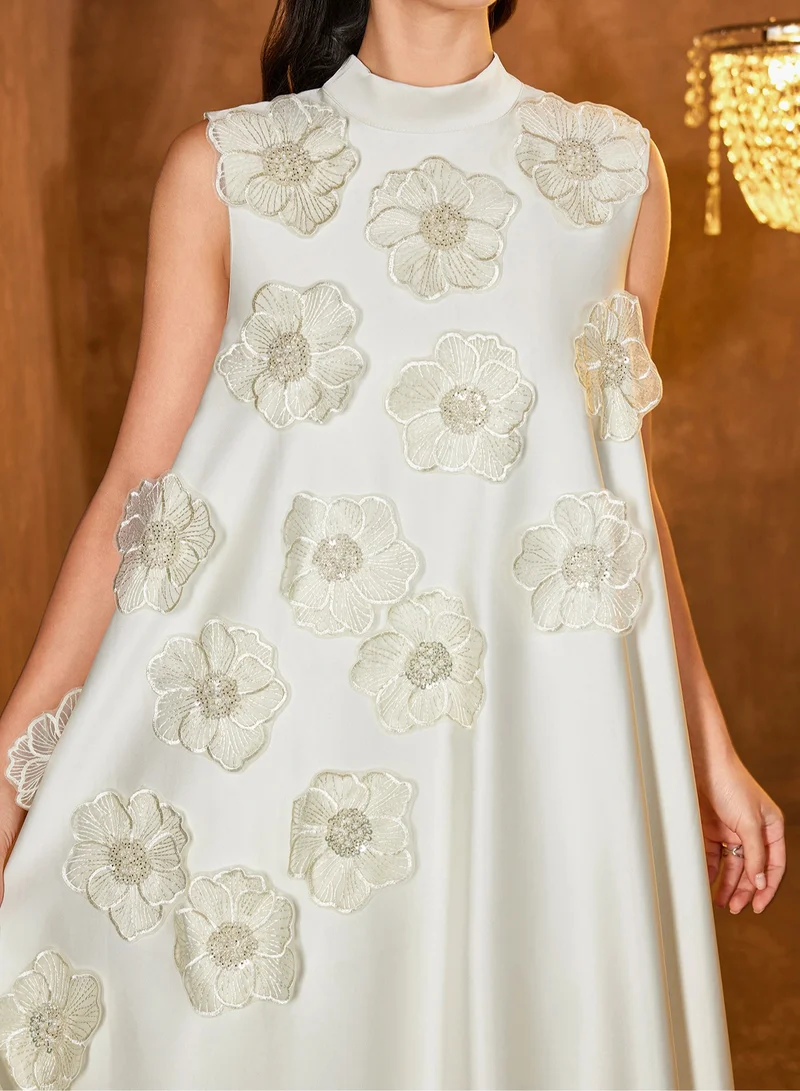 Madam Uniq Long Sleeveless Dress with Uneven 3D Floral Design, Stylish and Modern Star Style