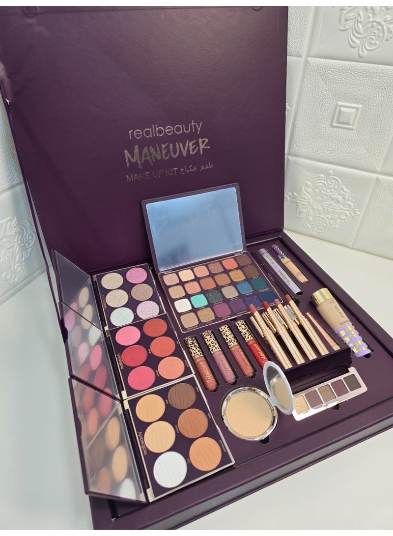 REALBEAUTY Real Beauty Maneuver Makeup Kit - Image 3