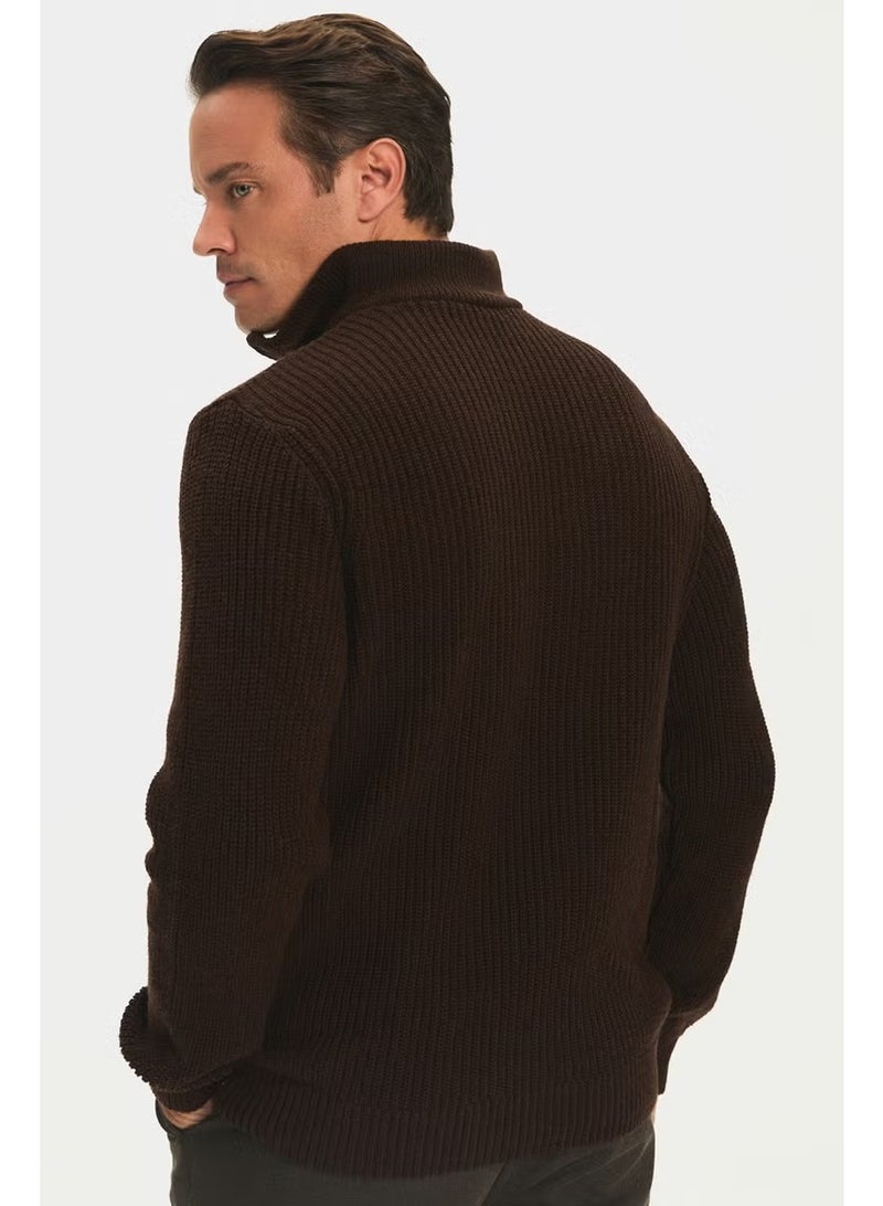 JUNE Men's Regular Fit Turtleneck Zippered Knitwear Sweater - Image 4