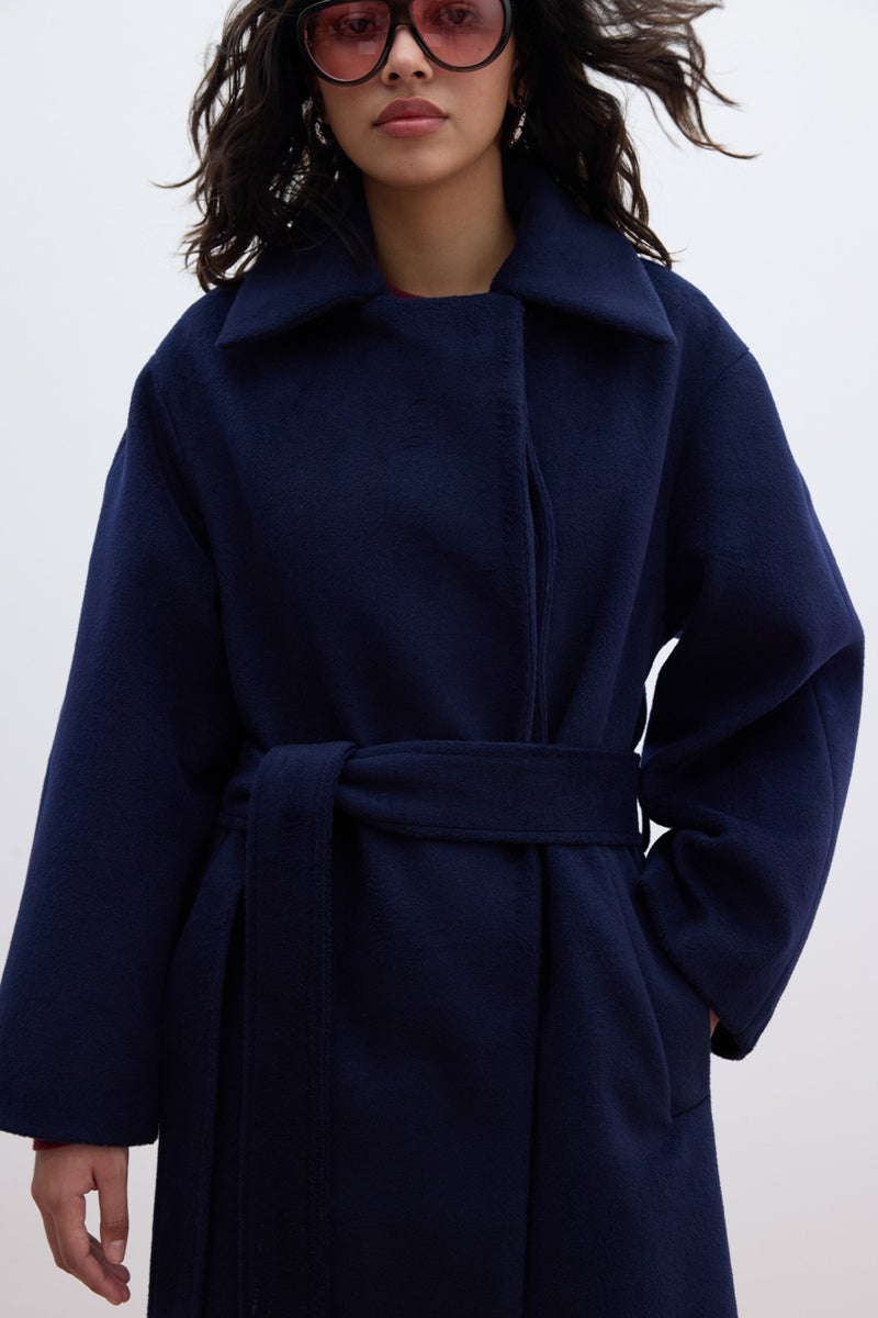 Manuka Plain Closure Cashmere Coat Navy Blue  - Image 5